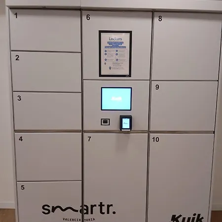 Smartr Turia Apartment